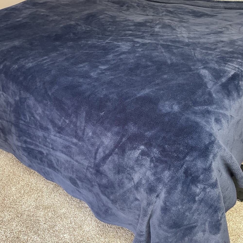 Frye Fleece Blanket King Size Navy Plush 95"x103" Leather Logo‎ Western Winter